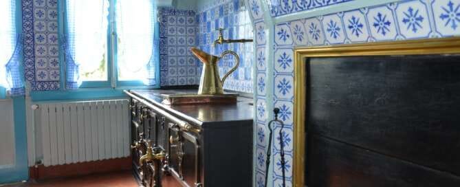 Kitchen of the Claude Monet's house - Giverny © Valérie Joannon