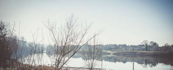 Seine and pontoon in Vétheuil © Claire Vincent-Gardie