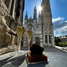 Monet, Lumières et Champagne avec vue sur la cathédrale de Rouen