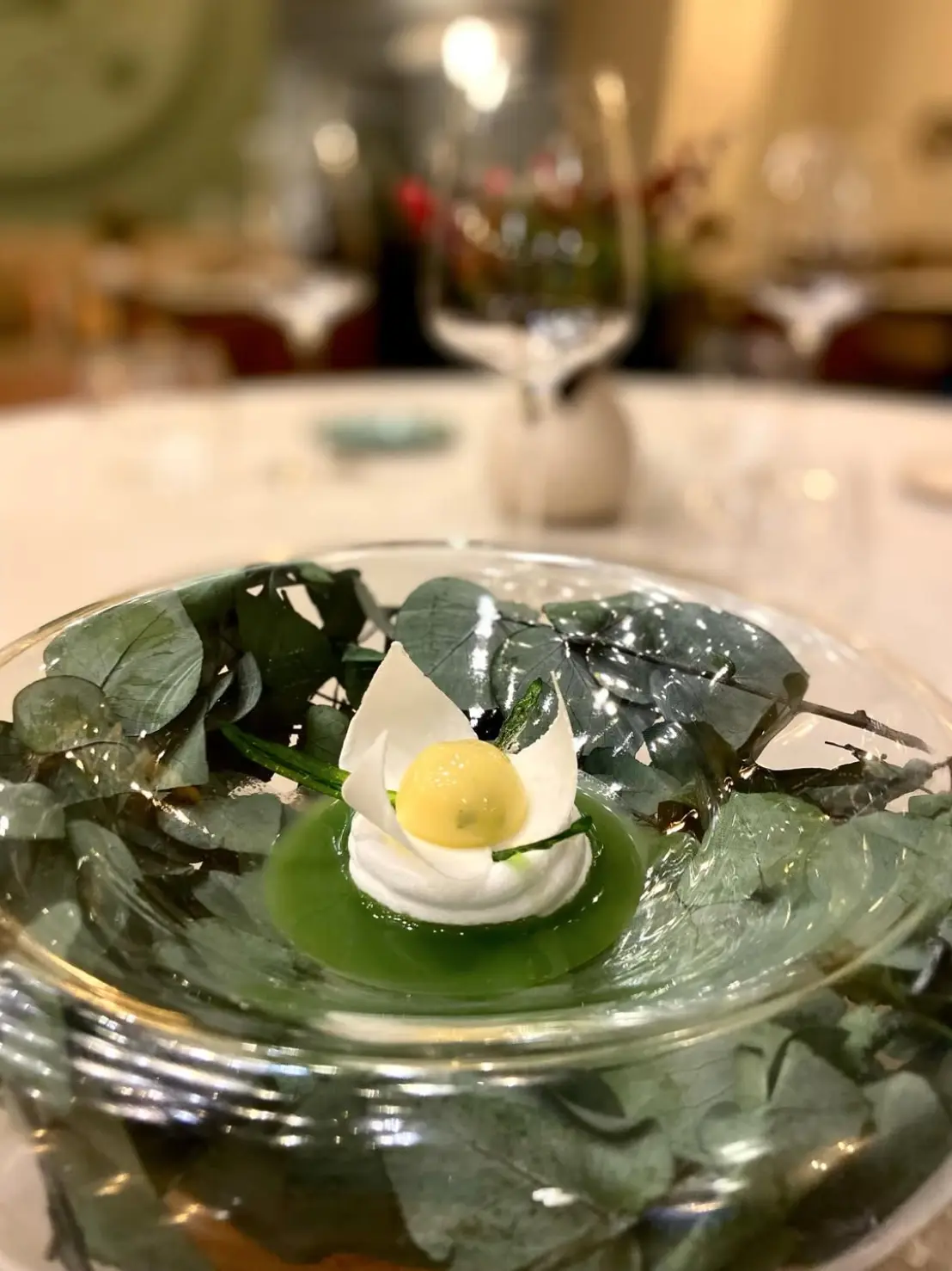 Dessert inspiré des Nymphéas à la Table d'Alva, Monet Gourmet 2026 © Alice Valentin