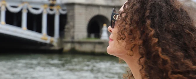 Séjour en mobilité douce "Dans la lumière des cathédrales, de Paris à Rouen" : croisière sur la Seine © Happy Chéris Kids